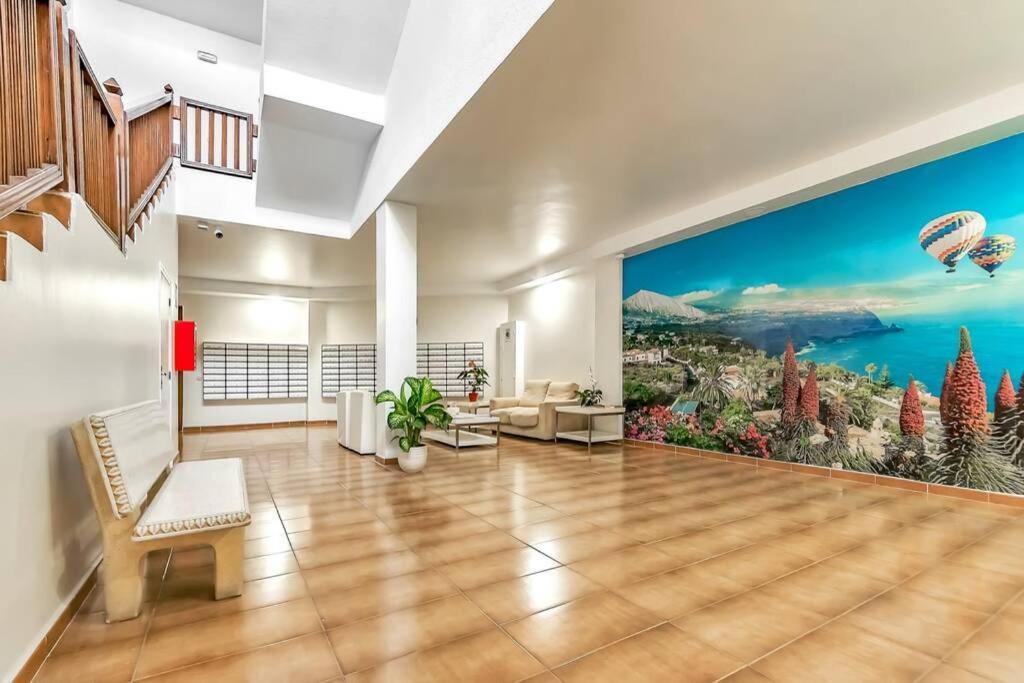 Modern Apartment In Parque Royal I, Playa Fanabe Costa Adeje  Εξωτερικό φωτογραφία